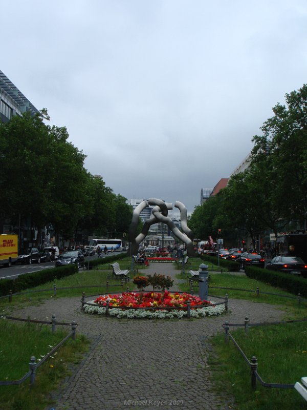 DSC06415.JPG - Charlottenburg sculpture