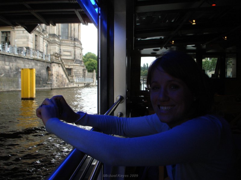 DSC06542.JPG - Boatride on the Spree