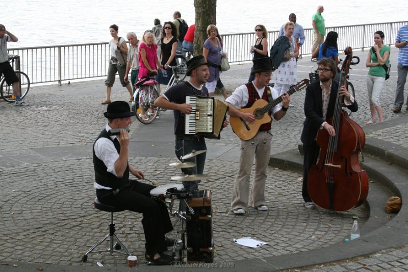 IMG_3503.JPG - Music on the Rhine