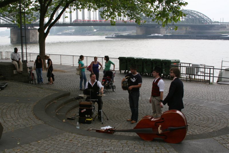 IMG_3508.JPG - Music on the Rhine