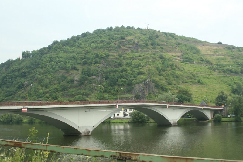 IMG_4436.JPG - Leaving Cochem