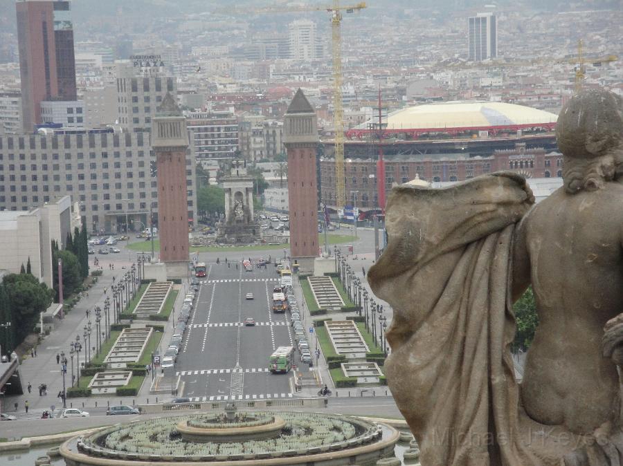 DSC01438.JPG - Looking Down at Plaza Espanya