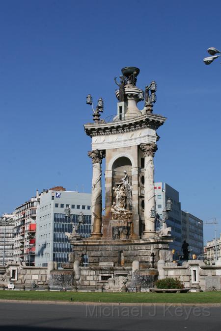 IMG_5638.JPG - Plaza Espanya Monument