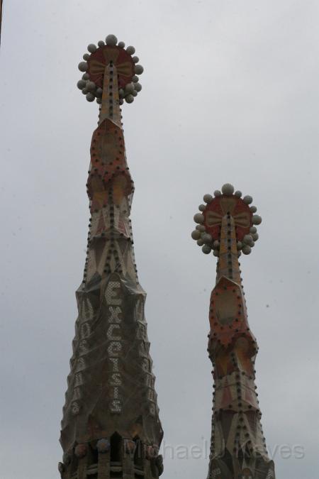 IMG_6000.JPG - One of the many Spires