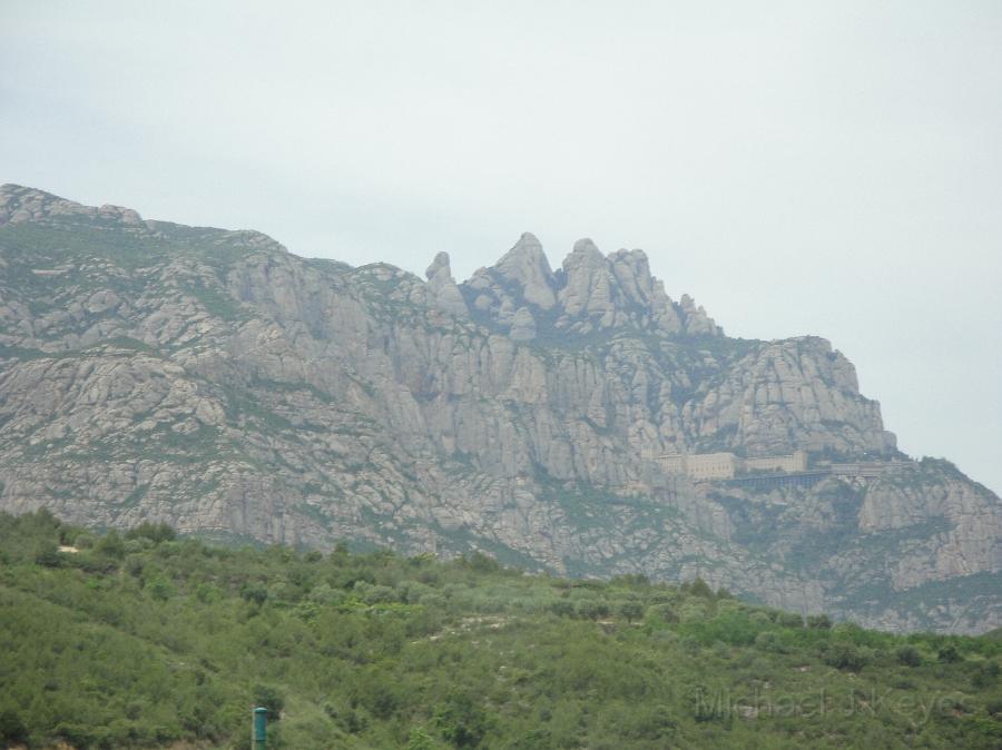 DSC01003.JPG - Montserrat, Means Serrated Mountain in Catalan