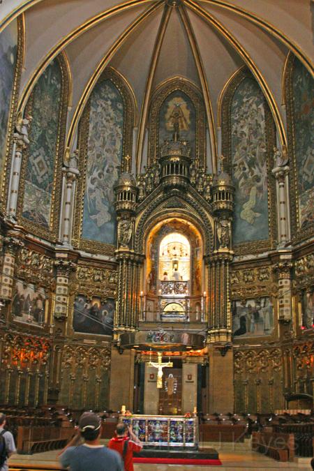 IMG_5671.JPG - Inside the basilica, The Black madona is located in the alcove center of this photo.