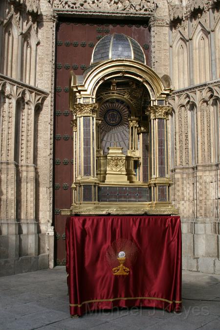 IMG_8019.JPG - 16th century gold monstrance by Enrique de Arce is on view during Corpus Christi festivities.