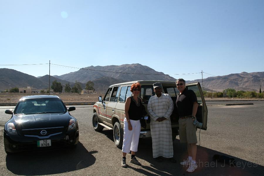 IMG_8021.JPG - First time Meeting Euinice, Our Bedouin Desert Driver