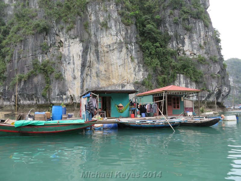 IMG_1690.JPG - Floating Village