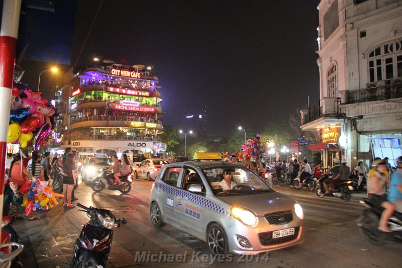 IMG_7397.JPG - Late night Shopping outdoor street market