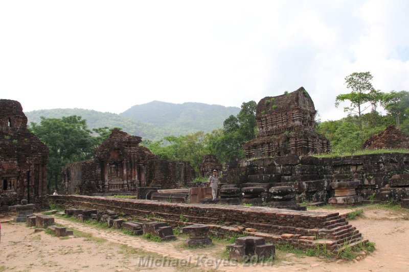 IMG_0174.JPG - Cluster of abandoned and partially ruined Hindu temples constructed between the 4th and the 14th century AD by the kings of Champa (Chiêm Thành)