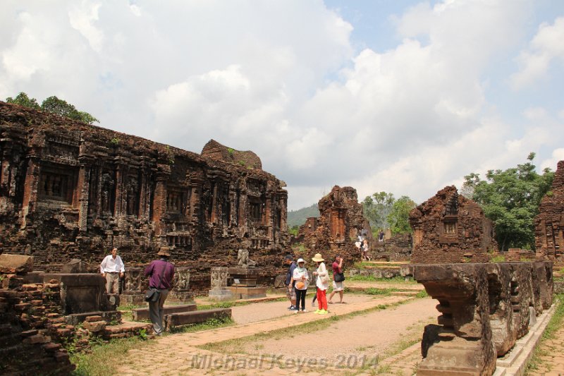 IMG_0212.JPG - Temples