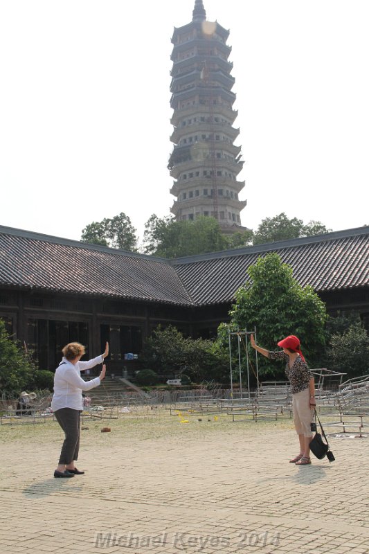 IMG_9256.JPG - Practice Tai Chi at the Pagoda, Push Hands