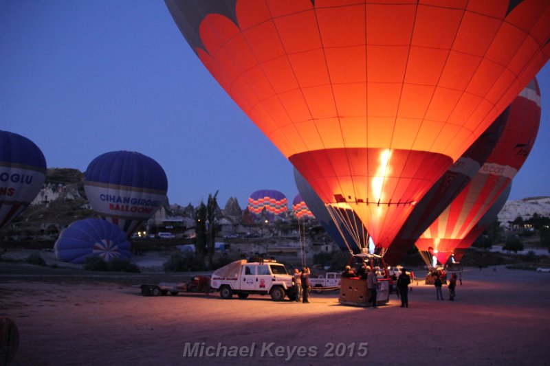 IMG_4992.JPG - Inflating the Balloons