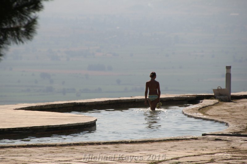 IMG_5631.JPG - Pool with a view!