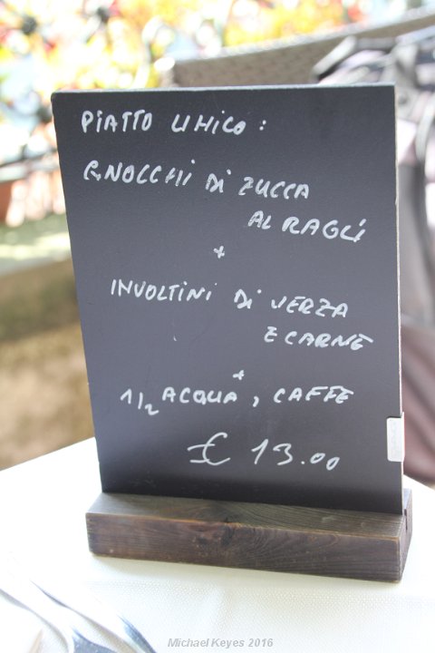 IMG_1723.JPG - and only 13 Euros, menu of the day!