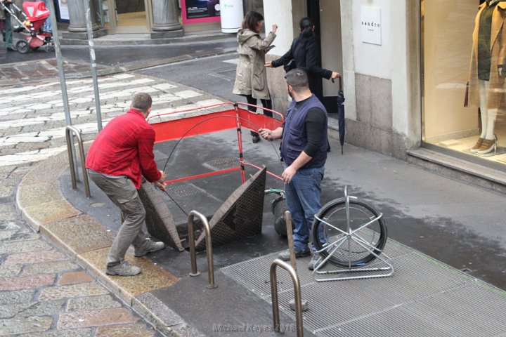 IMG_2046.JPG - Pulling Cables