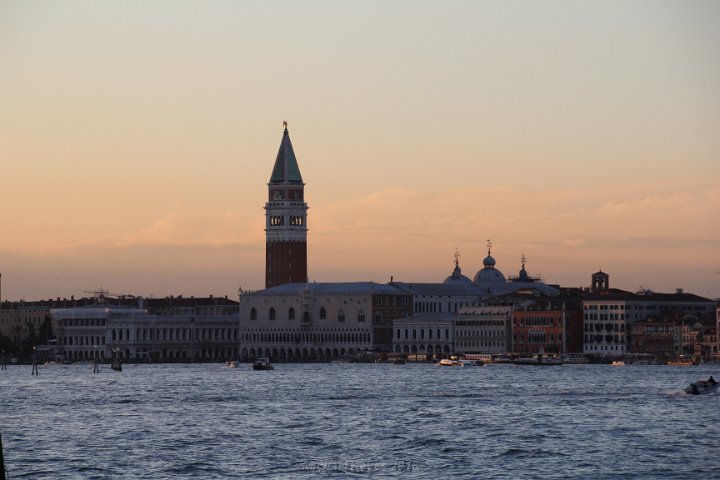 IMG_2740.JPG - Looking back to the north and San Marco