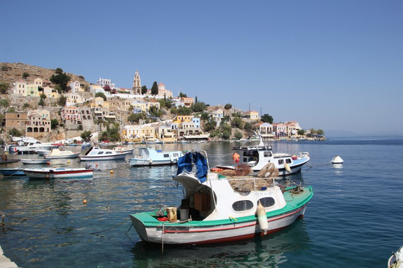 IMG_0086.JPG - Symi Harbor, and our first desination , the Church Tower in the distance. 