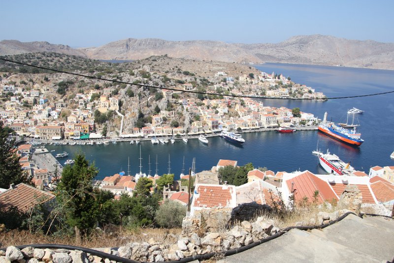 IMG_0228.JPG - Looking back over the Symi Harber as we Climb to the Top. 