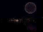 Dsc00003_fireworks_600.JPG (19999 bytes)